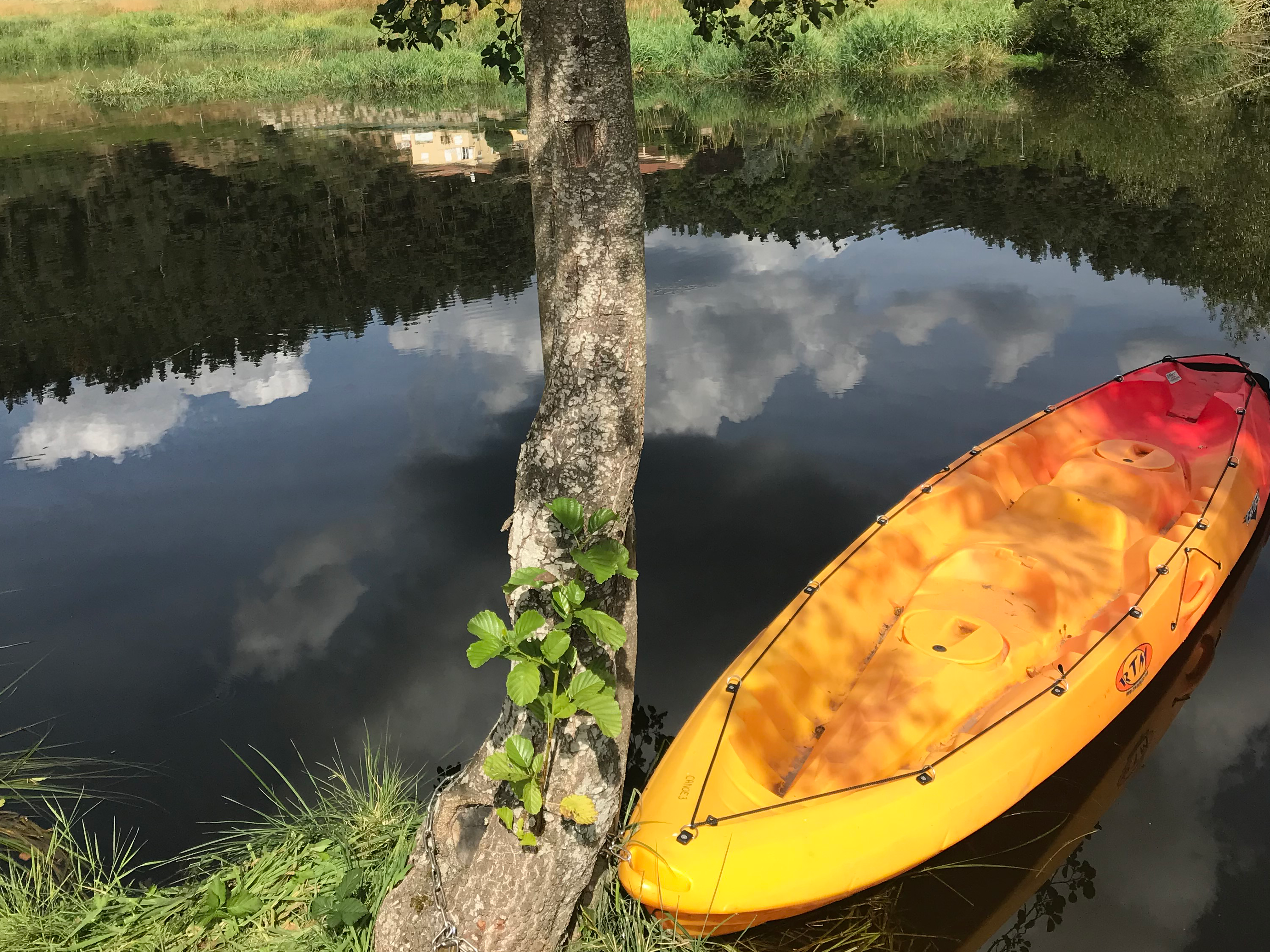 Maison de vacances Auvergne idéale pour amateur de Kayak, Paddle, sports nautiques rivières