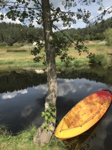 kayak canoe vacances famille auvergne